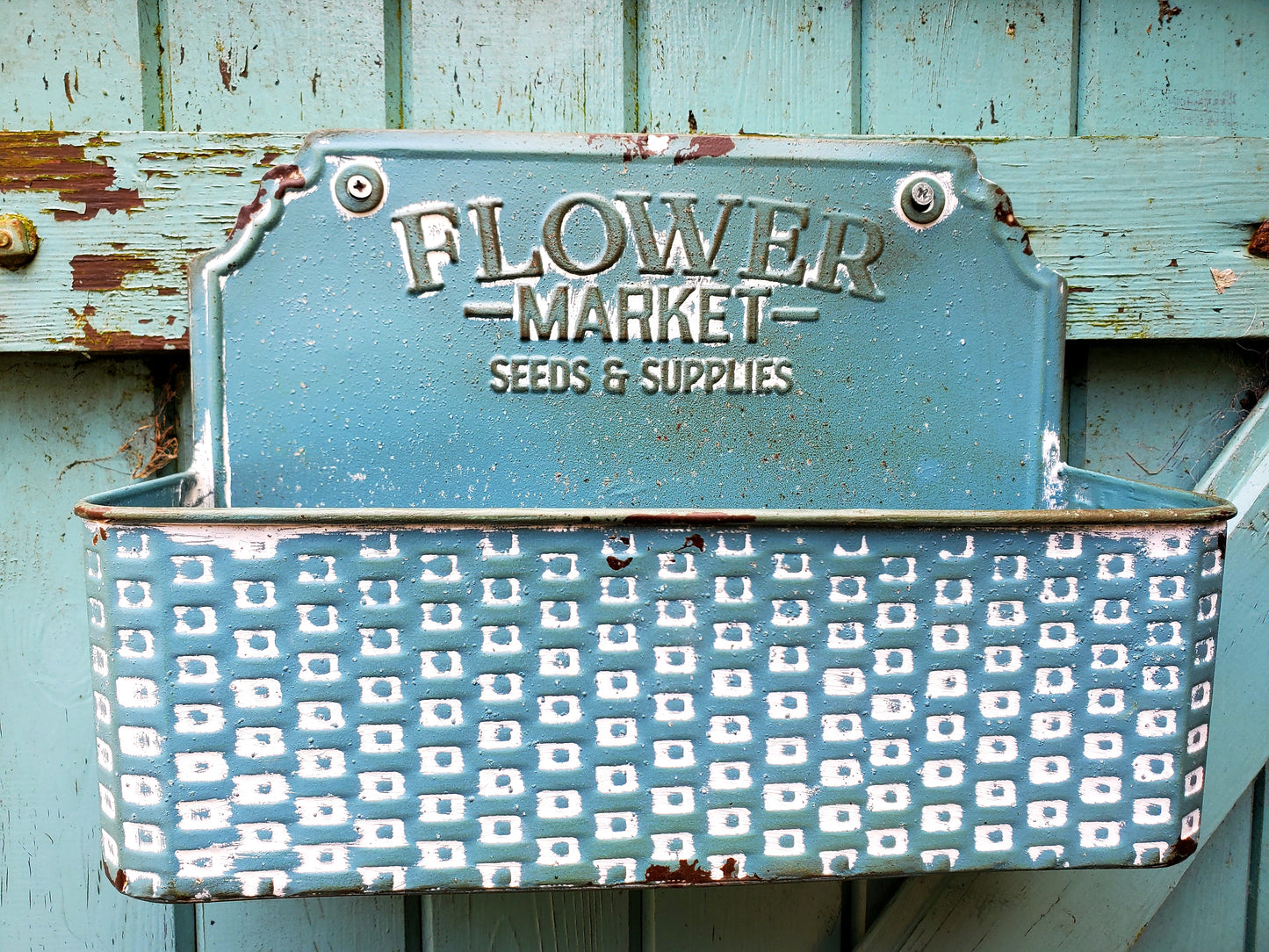 WALL BOX PLANTER