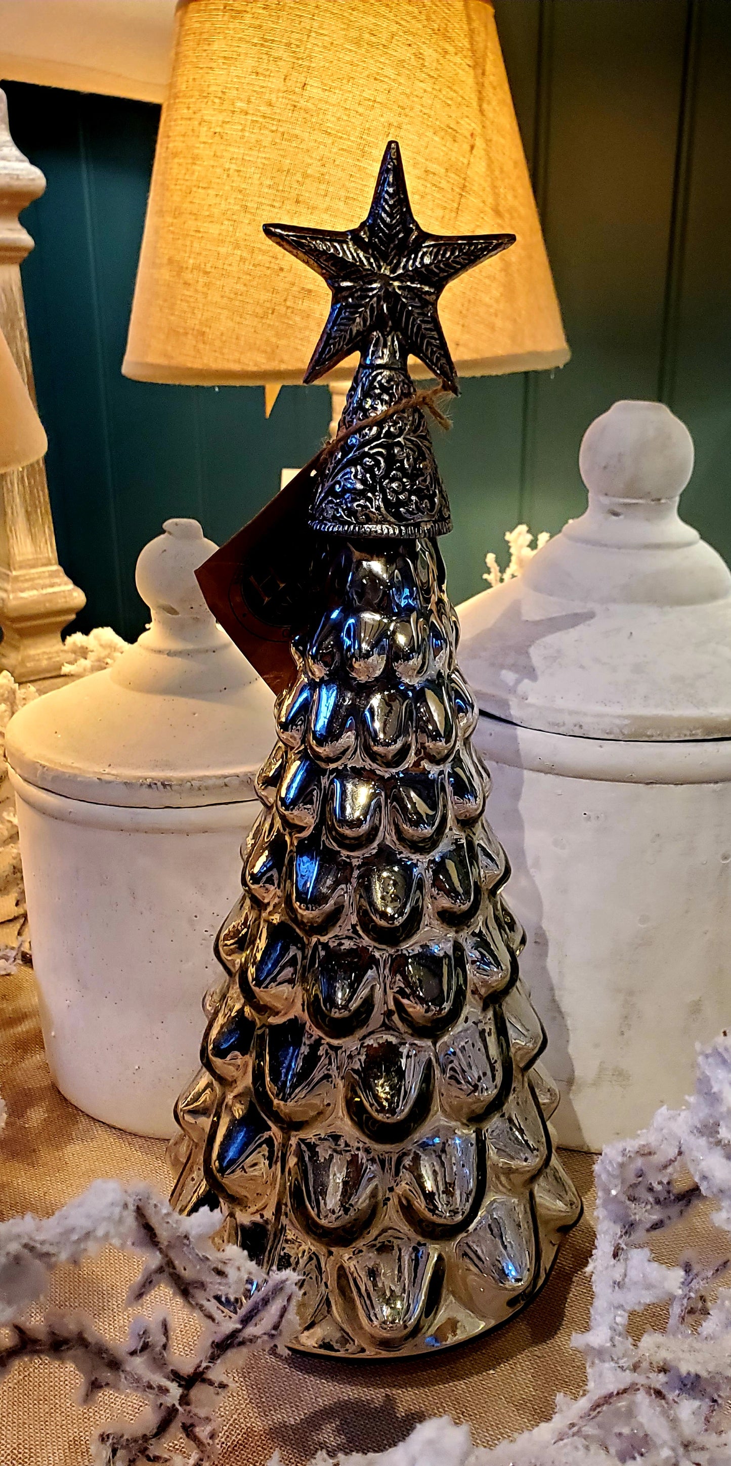 CHRISTMAS TEXTURED STAR TOPPED DECORATIVE TREE