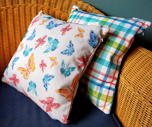 OUTDOOR CUSHION PAIR